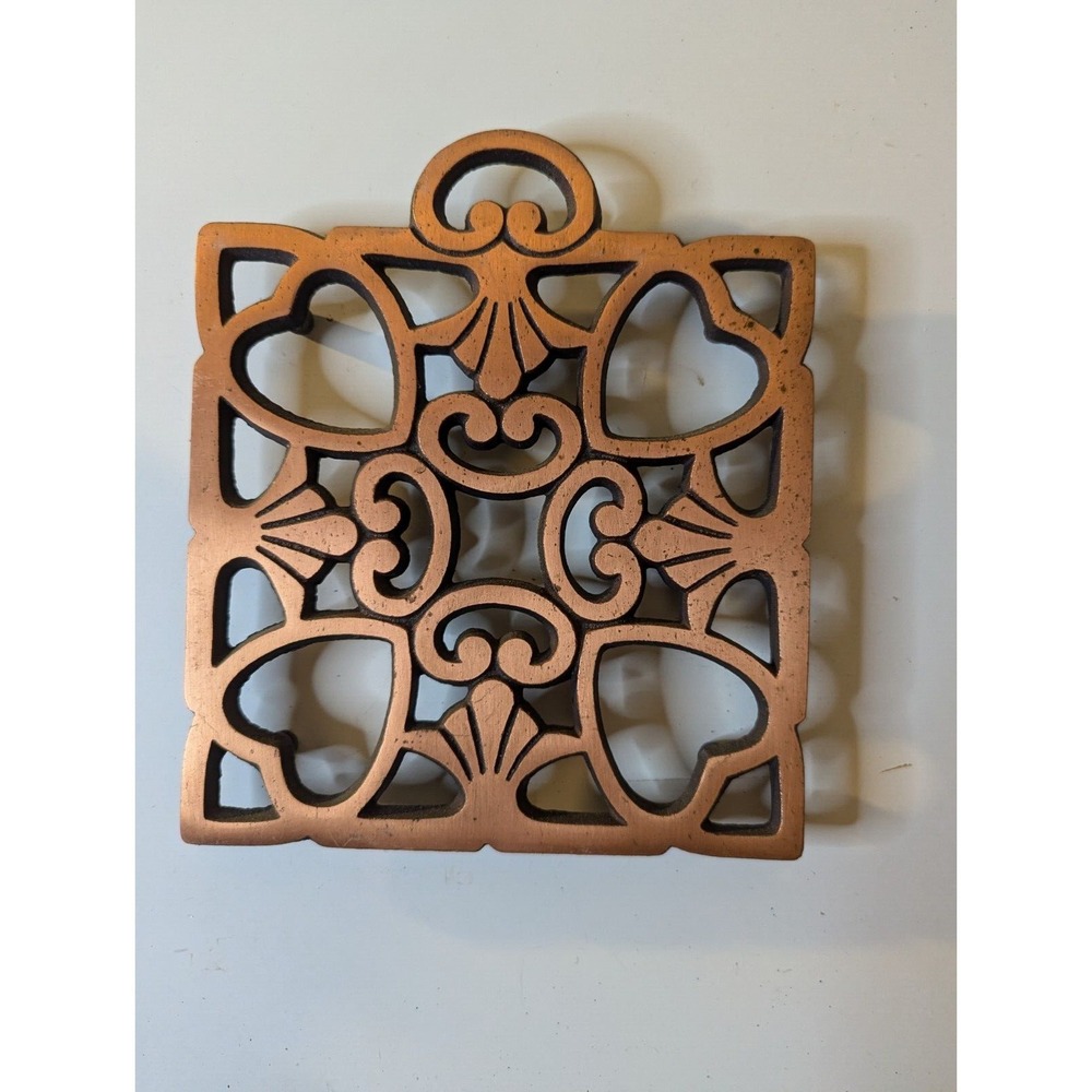 Pampered Chef 6x7 2008 Round up from the heart kitchen trivet Cast metal ?